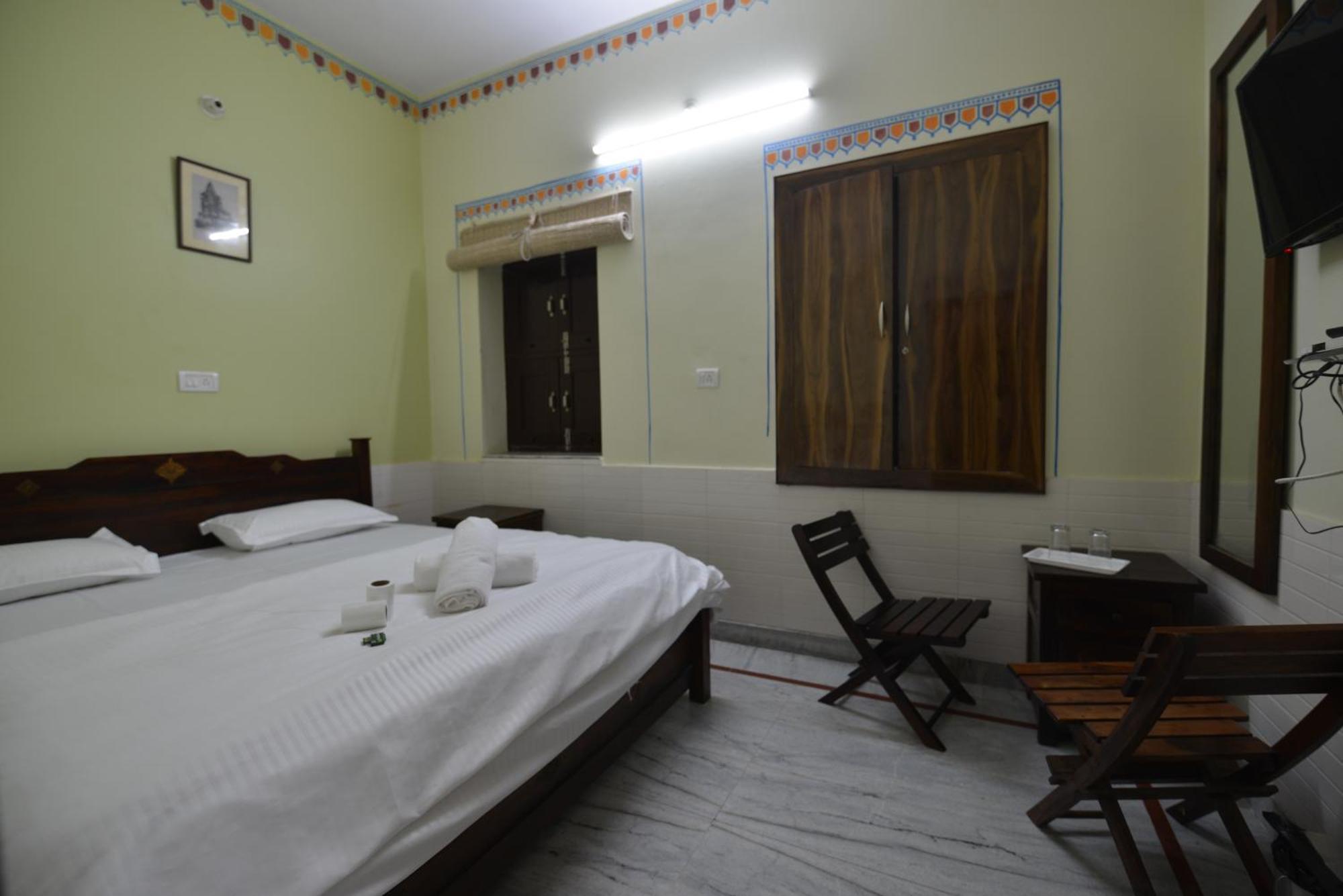 Hotel Bawarri Haveli จ๊อดปูร์ ภายนอก รูปภาพ