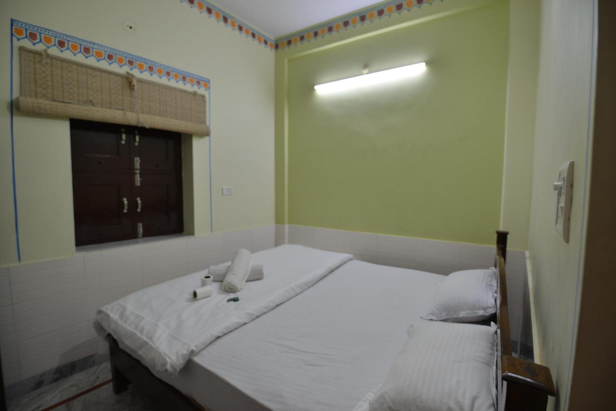 Hotel Bawarri Haveli จ๊อดปูร์ ภายนอก รูปภาพ