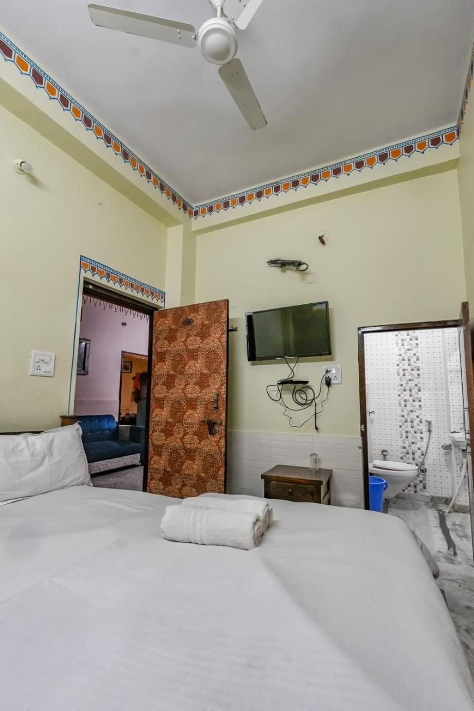 Hotel Bawarri Haveli จ๊อดปูร์ ภายนอก รูปภาพ
