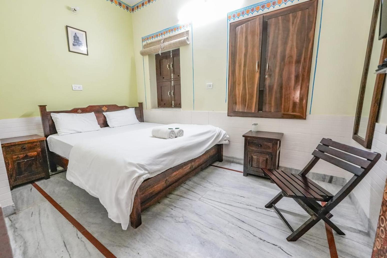 Hotel Bawarri Haveli จ๊อดปูร์ ภายนอก รูปภาพ
